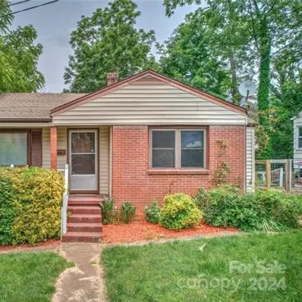 Buy this 2 bed house on 19 Lennox Street in Asheville, NC 28801