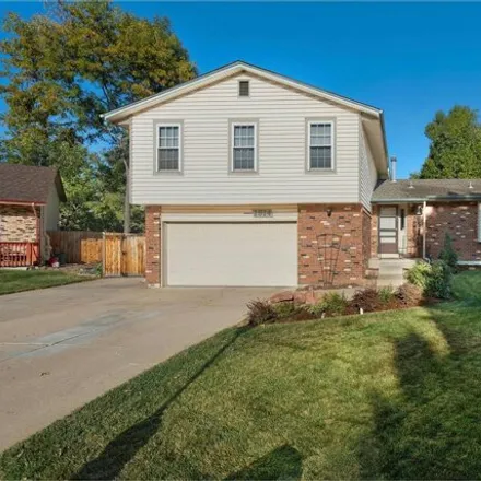 Buy this 4 bed house on 1698 Jamison Place in Longmont, CO 80501