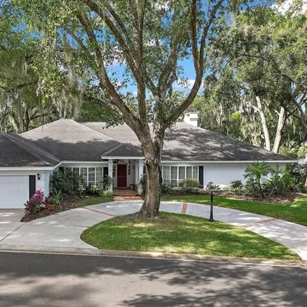 Buy this 3 bed house on 555 Sand Lake Court in Mount Dora, FL 32757