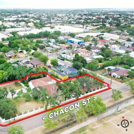 Image 4 - 1014 Chacon St, Laredo, Texas, 78040 - House for sale
