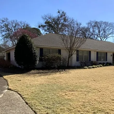 Image 2 - 8266 Columbia Drive, Tyler, TX 75703, USA - House for sale