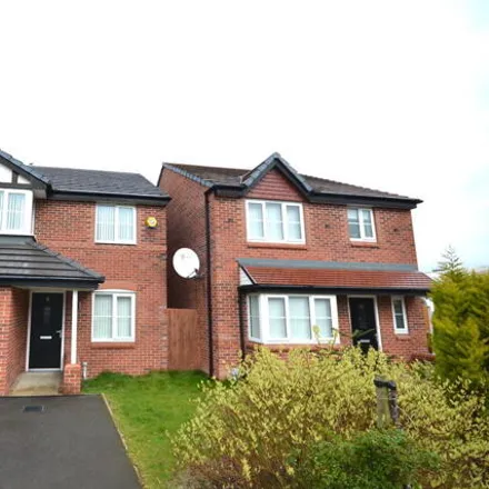 Rent this 3 bed house on Asda in Hardy Close, Sefton