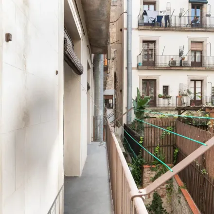 Image 4 - Carrer de Milans, 5, 08002 Barcelona, Spain - Apartment for rent