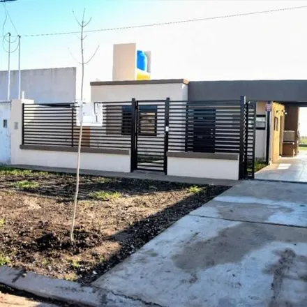 Buy this 2 bed house on unnamed road in Departamento Rosario, Ibarlucea