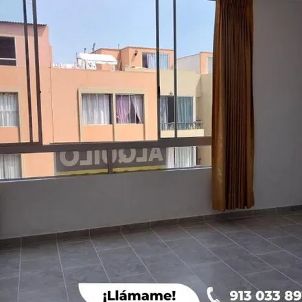 Rent this 3 bed apartment on Chifa Ton Wa in Avenida Óscar Raimundo Benavides 4810, Lima Metropolitan Area 06011