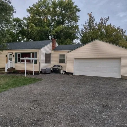 Buy this 3 bed house on 2708 SR 225 in Deerfield, Palmyra Township