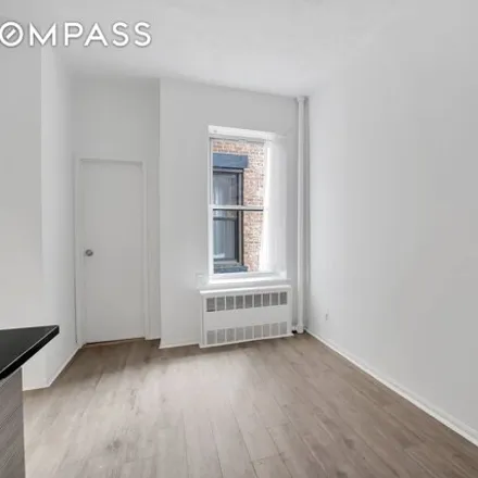 Image 3 - 26 Gramercy Park S Apt 6D, New York, 10003 - Apartment for rent