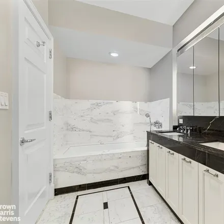 Image 6 - 205 EAST 85TH STREET 9K in New York - Apartment for sale