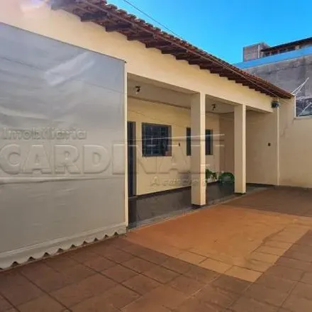 Buy this 3 bed house on Rua Pastor Cyrus Basset Dawsey in Jardim Cardinali, São Carlos - SP