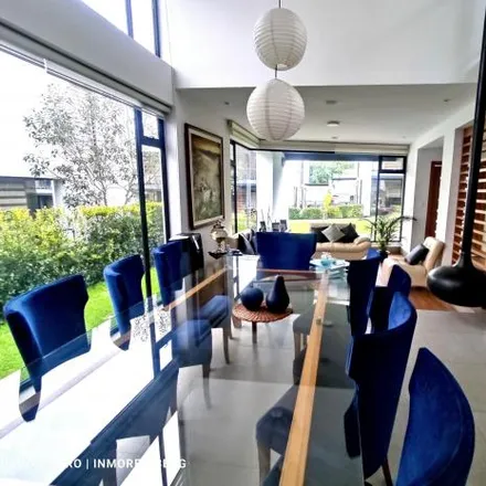 Buy this 3 bed house on Inclana in 170114, Quito