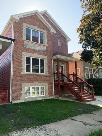 Buy this 6 bed duplex on 5431 West 30th Place in Cicero, IL 60804