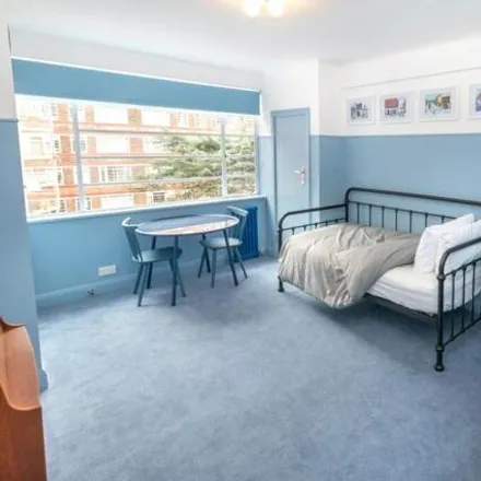 Rent this studio apartment on Du Cane Court in Balham High Road, London