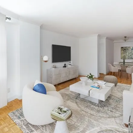 Image 3 - 1628 1st Avenue, New York, NY 10028, USA - Apartment for sale