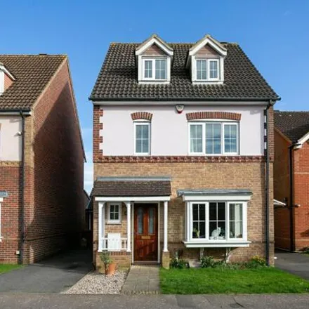 Rent this 4 bed house on Westland Close in Leavesden, WD25 7GH