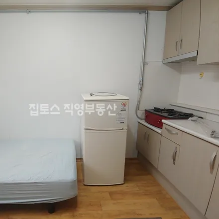 Image 7 - 서울특별시 서대문구 대현동 67-46 - Apartment for rent