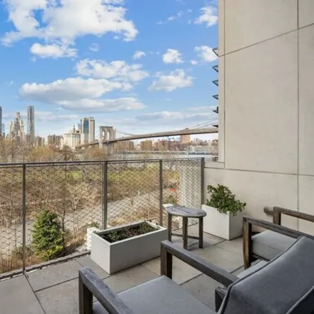 Image 7 - 12 Everit Street, New York, NY 11201, USA - Townhouse for sale
