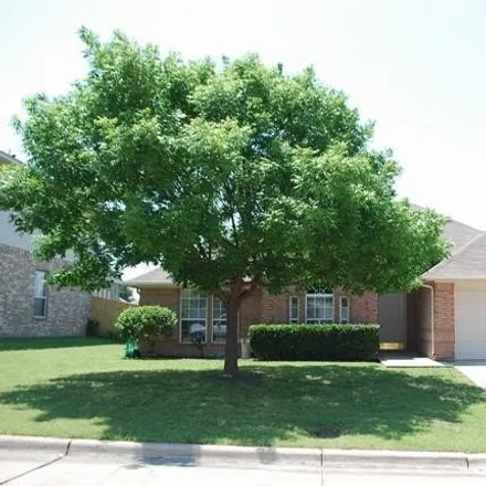 Image 2 - 3800 Broken Pine Trail, Fort Worth, TX 76137, USA - House for rent