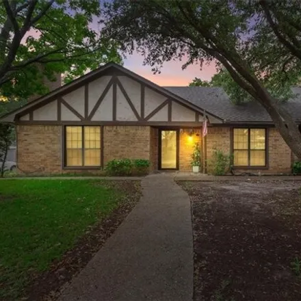 Image 1 - 8561 Golfers Lane, Woodway, McLennan County, TX 76712, USA - House for sale