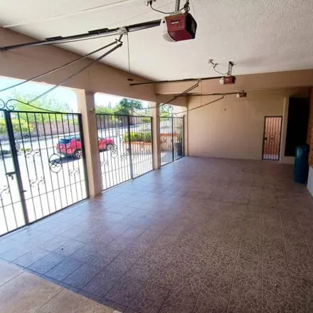 Buy this 3 bed house on Retorno Familia Elías Müller in 31215 Chihuahua, CHH