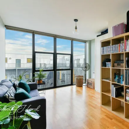 Buy this 3 bed apartment on Axminster Road in London, N7 6BT