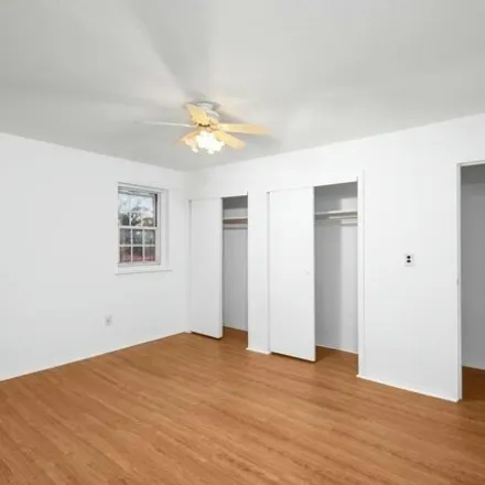 Image 8 - 406 Maryland Avenue, New York, NY 10305, USA - Apartment for sale