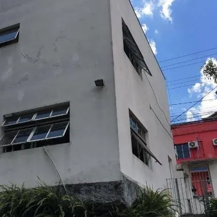 Buy this 2 bed house on Rua Sargento José de Paula 64 in Centro, Barueri - SP