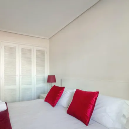 Rent this 1 bed apartment on Madrid in Pilates Studio, Calle de Huesca