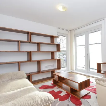 Rent this 1 bed apartment on Meadow Road in London, SW19 2ND