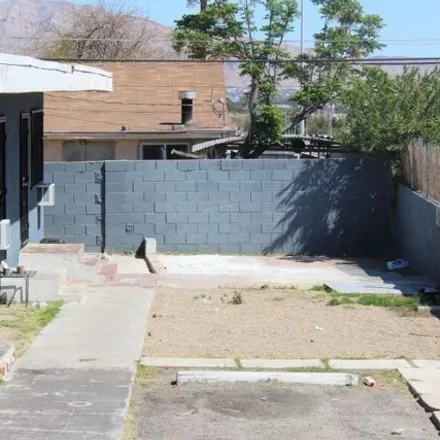 Image 3 - 326 N 16th St, Las Vegas, Nevada, 89101 - House for sale