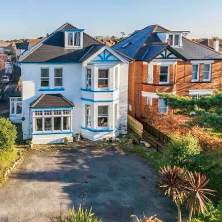 Image 1 - 6 Beech Avenue, Bournemouth, Christchurch and Poole, BH6 3ST, United Kingdom - House for sale