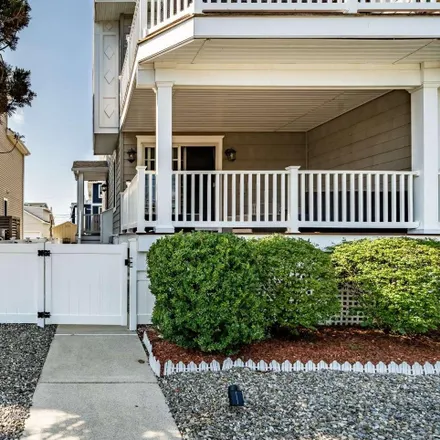 Image 5 - 404 21st Street, Avalon, Cape May County, NJ 08202, USA - Townhouse for sale