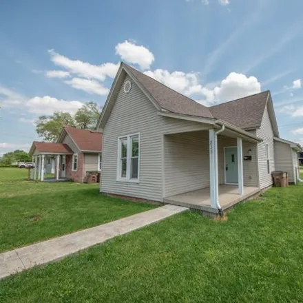 Buy this 2 bed house on 855 Werner Avenue in Columbus, IN 47201