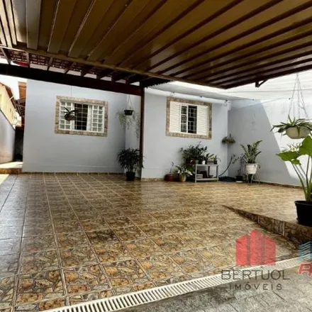Buy this 2 bed house on Avenida Benedito Storani in Centro, Vinhedo - SP