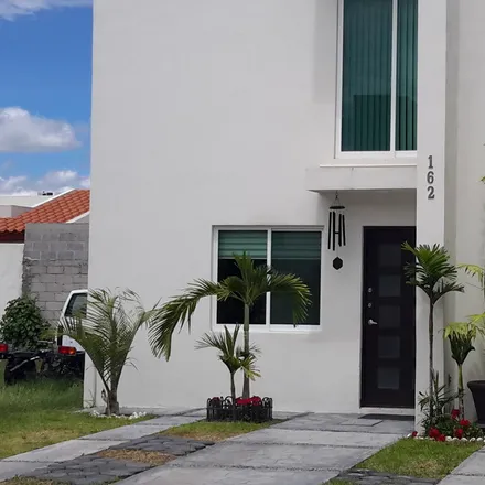 Image 3 - Salamanca, Fracc Jardines Del Country, GUA, MX - Duplex for rent