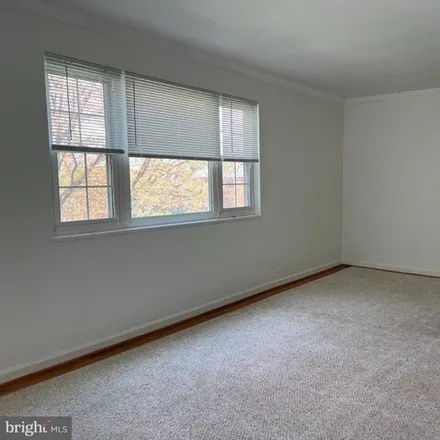 Image 3 - 2923 Willston Place, Seven Corners, Fairfax County, VA 22044, USA - Condo for rent