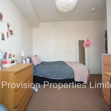 Image 6 - Mayville Place, Leeds, LS6 1NE, United Kingdom - Townhouse for rent