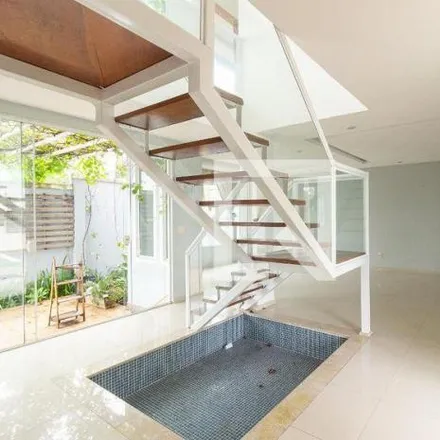 Rent this 4 bed house on Rua Aratanha in Campo Grande, Rio de Janeiro - RJ