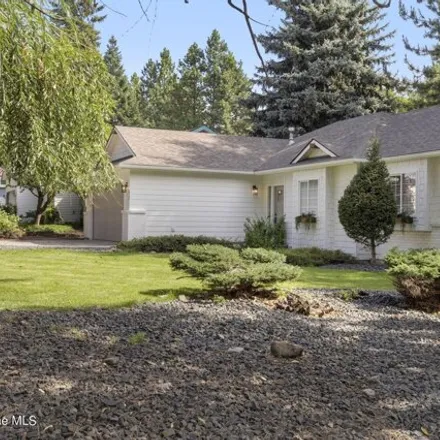 Image 4 - 8338 North Audubon Drive, Hayden, ID 83835, USA - House for sale