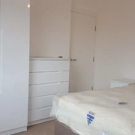 Image 7 - 63 Kings Road, Willesden Green, London, NW10 2BN, United Kingdom - Apartment for rent