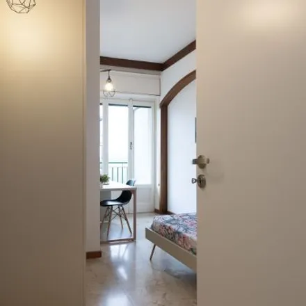 Image 3 - Viale Beatrice d'Este, 30, 20122 Milan MI, Italy - Room for rent