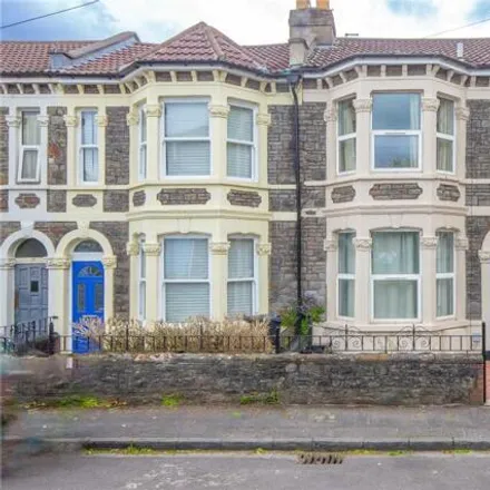 Buy this 3 bed townhouse on 19 Tudor Road in Bristol, BS2 9LW