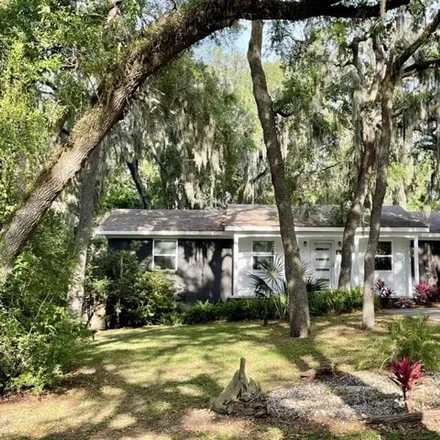 Buy this 3 bed house on 882 North 15th Street in Old Fernandina, Fernandina Beach