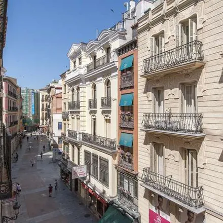 Image 2 - Hostal Castilla II Puerta del Sol, Calle del Marqués Viudo de Pontejos, 2, 28012 Madrid, Spain - Apartment for rent