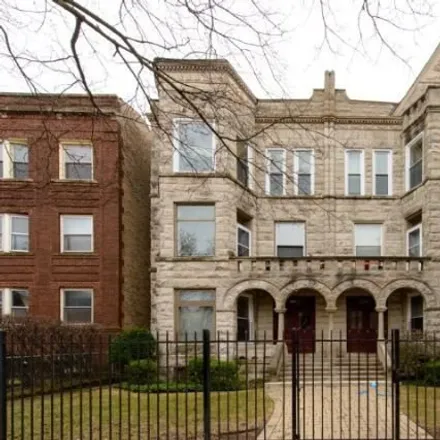Rent this 3 bed house on 1453 West Belle Plaine Avenue in Chicago, IL 60618