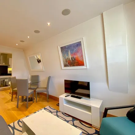 Rent this 2 bed apartment on 21 Crawford Street in London, W1H 1BZ