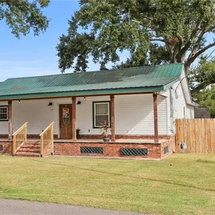 Buy this 3 bed house on 135 Oak Lane in Luling, St. Charles Parish