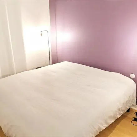 Rent this 4 bed apartment on Quai d'Allegement in 85100 Les Sables-d'Olonne, France
