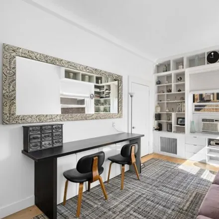 Image 2 - 615 West 113th Street, New York, NY 10025, USA - Apartment for sale