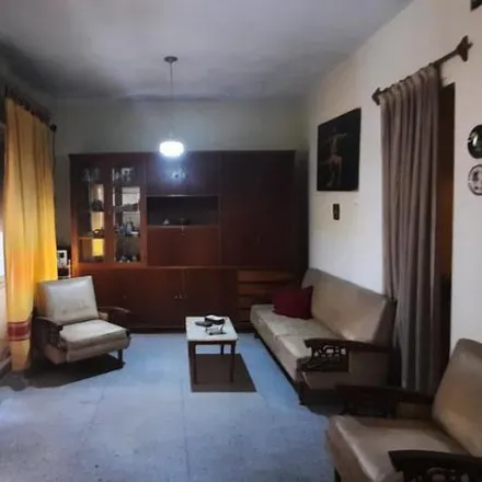 Buy this 3 bed house on Manuel Láinez in Parque Regional Sur, Rosario