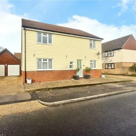 Buy this 4 bed house on Parkway Close in Green Lane, Southend-on-Sea